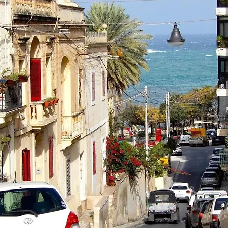 Lovely 3Br With Private Terrace In Sliema By 360 Estates Exterior photo