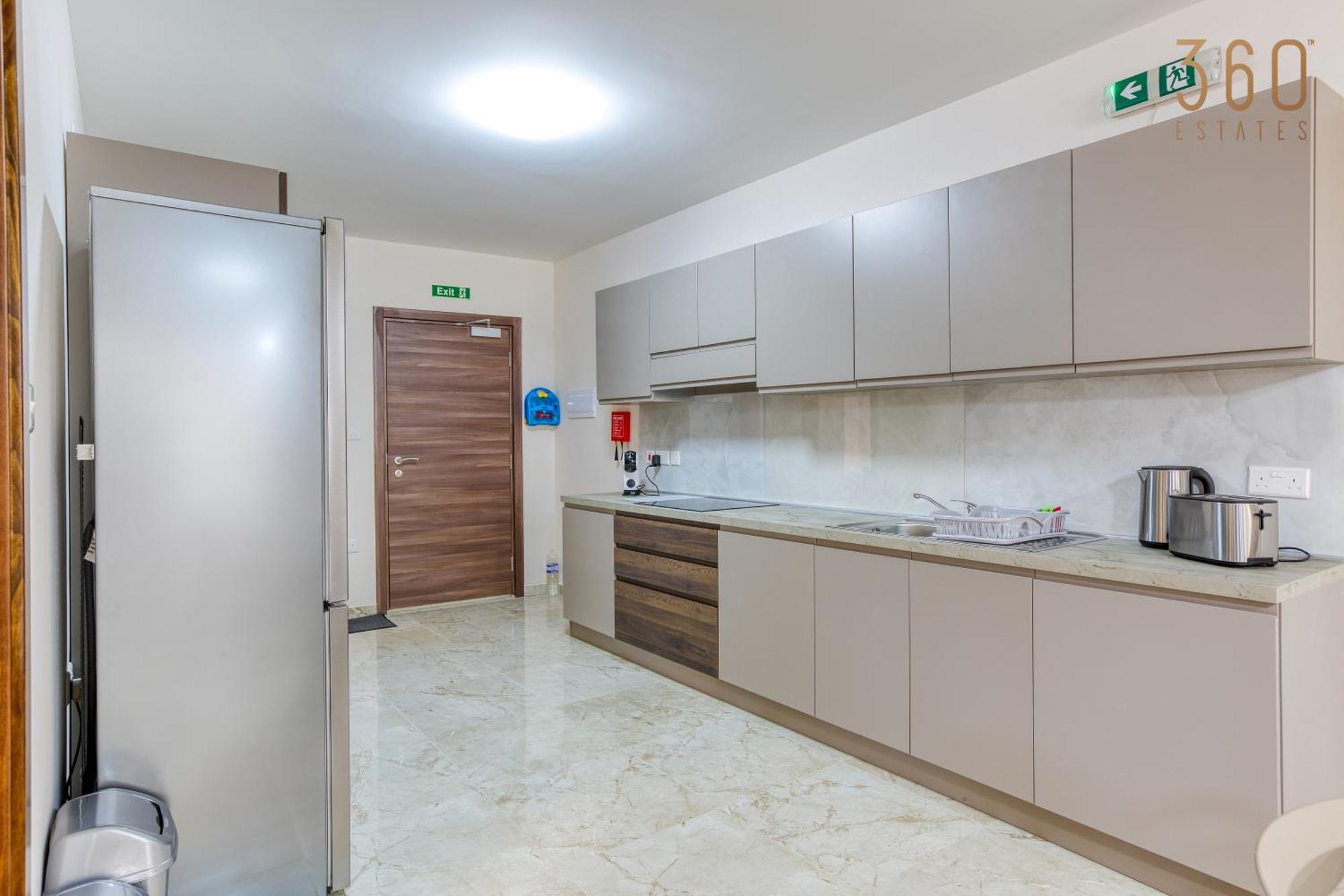 Lovely 3br With Private Terrace In By 360 Estates