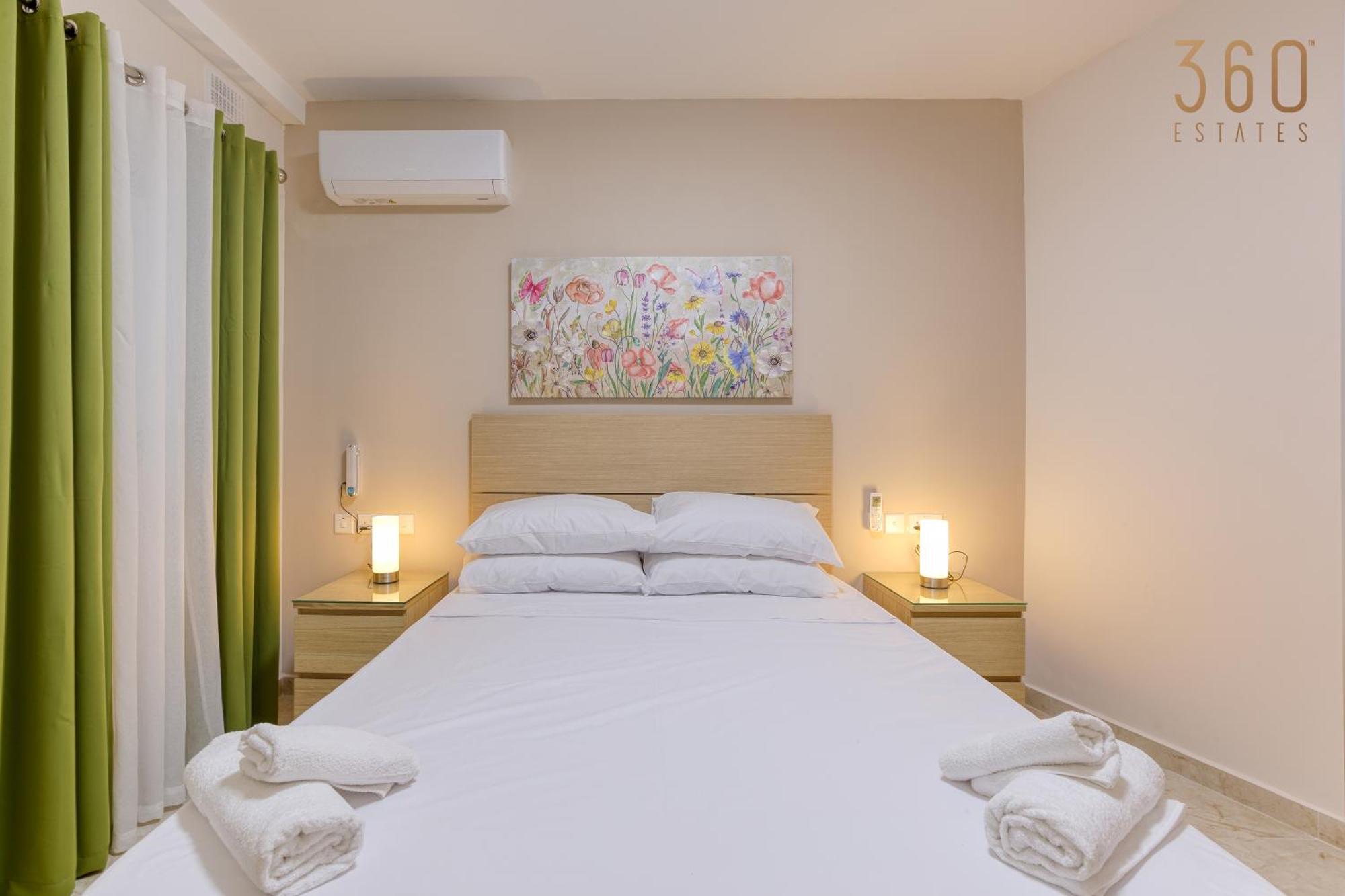Lovely 3br With Private Terrace In By 360 Estates * Sliema