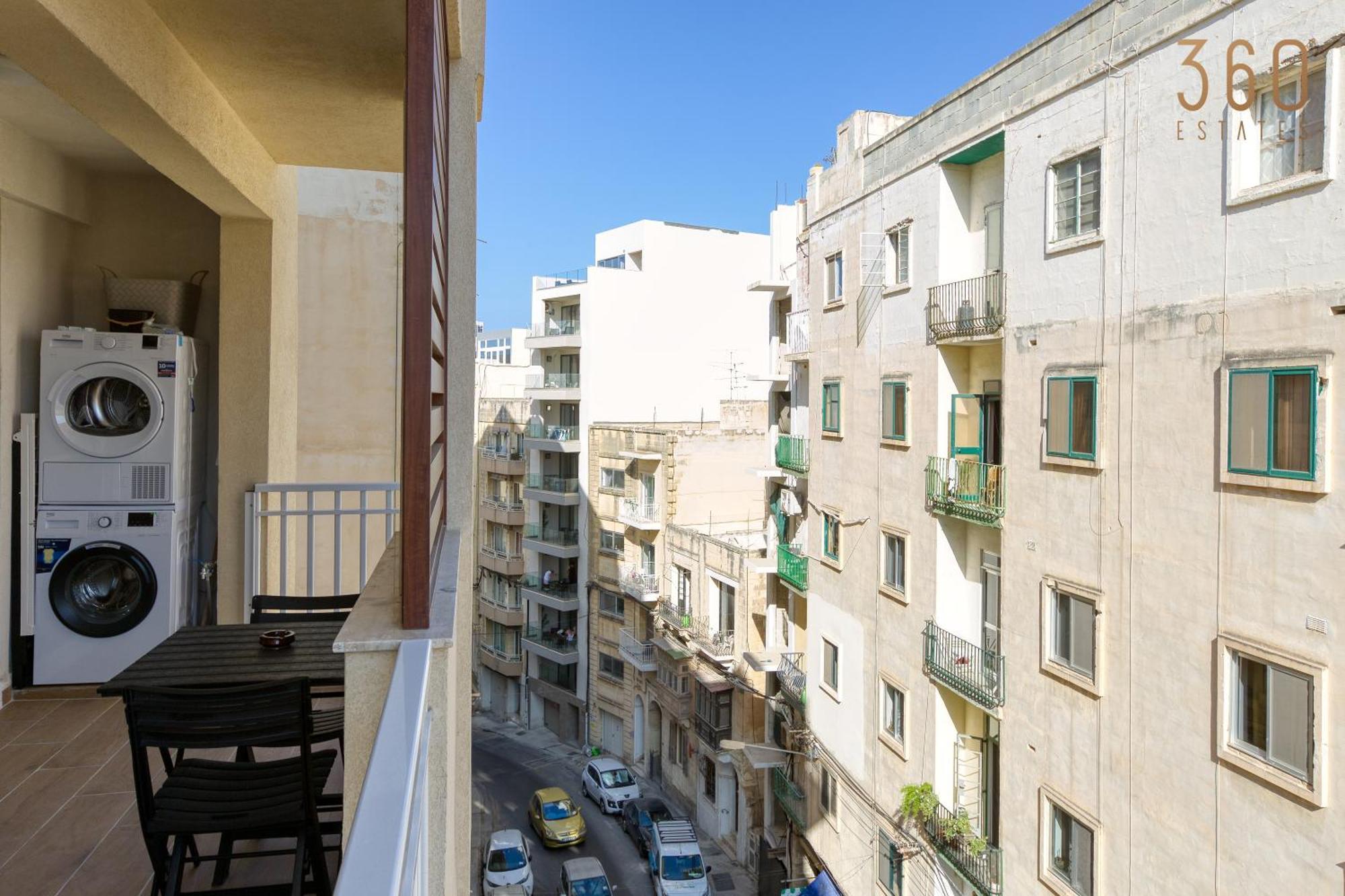 Lovely 3br With Private Terrace In By 360 Estates *